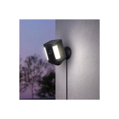 Ring Spotlight Cam Plus Plug-In 1080p уличная камера, черная 78817293 Ring Spotlight Cam Plus Plug-In 1080p уличная камера, черная 78817293